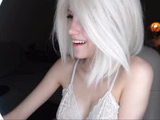 lovely_monic broadcast cum shows featuring this hottie shamelessly getting an incredible orgasm