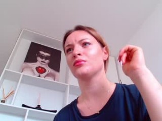 tiffquinn broadcast cum shows featuring this hottie shamelessly getting an incredible orgasm