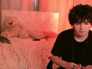 2bros1cam broadcast blowjob sessions with sucking massive cocks and even bigger dildo toys
