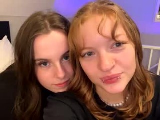 bibaby_ellie_  webcam sex