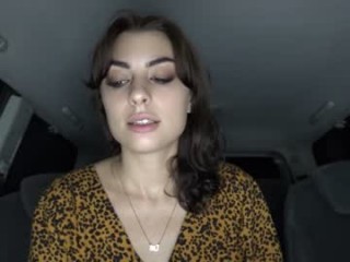 xtina__ broadcast cum shows featuring this hottie shamelessly getting an incredible orgasm
