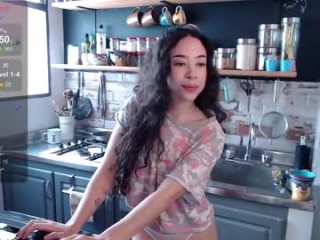 cherie_daphne broadcast cum shows featuring this hottie shamelessly getting an incredible orgasm