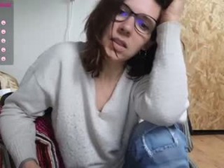 linalou4thanks broadcast private shows with an insane amount of hardcore XXX twisted sex games