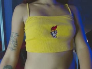 karola_brunete  webcam sex