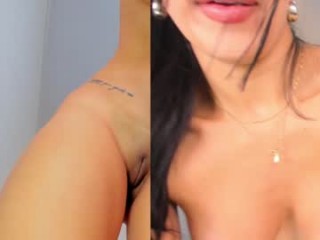 kimberly_hot2 broadcast anal play sessions featuring tight little anal hole getting stretched out to the limit